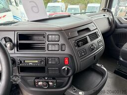 Kamila Kamila Kamila