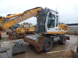 LIEBHERR A924B