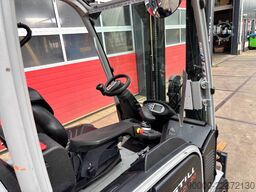 Still RX 20-20 2000kg TIPLO / Sideshift