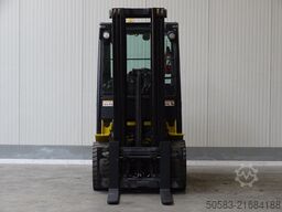 Yale GLP30VX - TRIPLEX