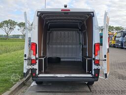 PEUGEOT BOXER 2.2 L2H2 Airco Euro6!