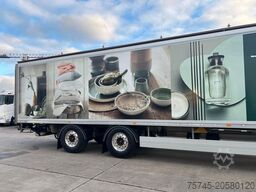 KOMATSU WA 200 * WENIG BELASTET * TOP * NEUE REIFEN