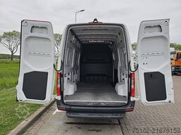 MERCEDES-BENZ SPRINTER 317 L2H2 RWD 360 Camera
