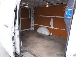 Mercedes-Benz Vito 110 CDI Lang EURO 6 - Airco - Navi - Cruis...