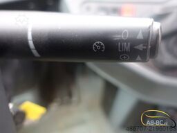 MERCEDES-BENZ Intouro 49 Sitze Liftbus EURO 6