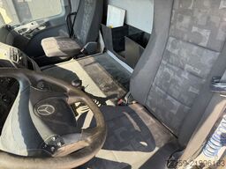 Mercedes-Benz Actros 4146K Kipper 8x4 40T Euro3
