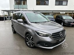 Mercedes-Benz T 180 d PROGRESSIVE Navi SHZ LEDLicht RfKam