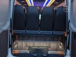 MERCEDES-BENZ Sprinter 519  Allrad 4 x 4  20 / 23 Sitzer Stock