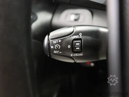 Peugeot Partner 1.2 Benzine! EURO 6 - Airco - Navi - Cr...