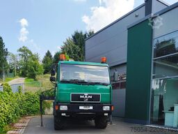 MAN LKW Kipper mit Kran und Holzgreifer 7731