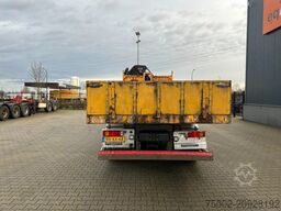 DAF CF 85.410 8x2 / HMF 3000 K6 crane (30T/m 6x ext...