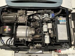 Schmitz Cargobull Tiefkühler Multitemp Doppelstock Trennwand