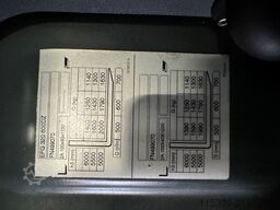 Jungheinrich EFG 320 - TRIPLEX 6 m