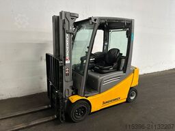 Jungheinrich EFG 320 - TRIPLEX 4,4 m