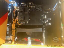 Caterpillar M320F