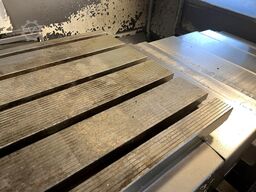 BRIDGEPORT VMC 1000 22 Digital