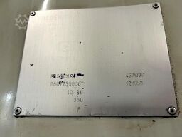 BRIDGEPORT VMC 1000 22 Digital