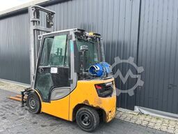 Jungheinrich TFG 425 S