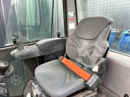 Jungheinrich TFG 425 S