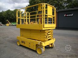 GENIE GS 3246 Scherenarbeitsbühne 11,9 m