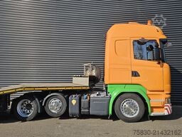 Scania R450 6x2 + NOOTEBOOM 3 AXLE TRAILER / LOW LOADER