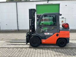 TOYOTA 02-8FGJF35 / 3.500 kg / Triplex