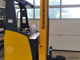 מערם משטחים Jungheinrich Elektro-Schubmaststapler ETV216