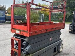 SkyJack SJ 3226 10m Scherenarbeitsbühne