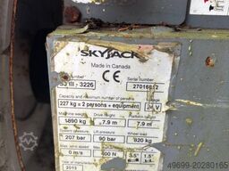 SkyJack SJ 3226 10m Scherenarbeitsbühne