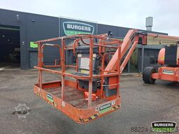 JLG 800AJ