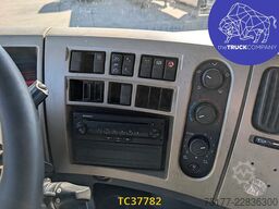 Renault Premium 450