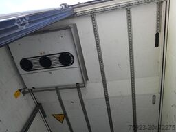 Schmitz Cargobull 3 AXLE FRIGO TRAILER WITH THERMO KING SLX I BI-...