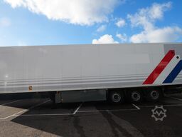 Schmitz Cargobull 3 AXLE FRIGO TRAILER WITH THERMO KING SLX I BI-...