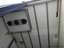 Schmitz Cargobull 3 AXLE FRIGO TRAILER WITH THERMO KING SLX I BI-...