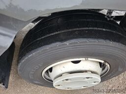 RENAULT D12-210 - E6 - PROBLEME CHAUFFE MOTEUR