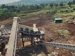 Polygonmach 350 tons per hour stationary crushing, screenin...