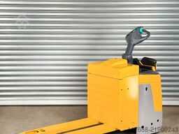 Jungheinrich ERE 120 - Service Neu - Batterie 82% - Nur 4.046 Std.