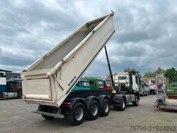 SCHMITZ CARGOBULL Kippauflieger mit 3 Achsen ALU