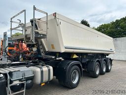 SCHMITZ CARGOBULL Kippauflieger mit 3 Achsen ALU