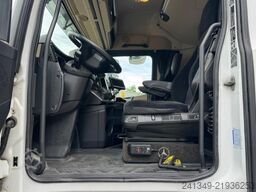 MERCEDES-BENZ Actros 1842 mit Seitenöffnung und Kran