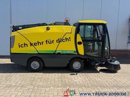 Johnston Bucher Johnston Sweeper CX202 mit EURO 6 Klima