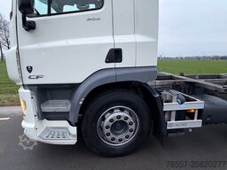 DAF CF 300 CF 300 BDF of Chassic cabine. MOOIE NE...