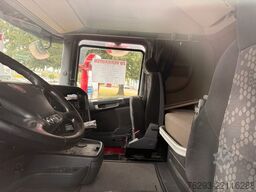 SCANIA R 580