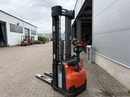 Toyota SWE 160