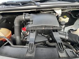 MERCEDES-BENZ Sprinter 314 BlueTEC 9Sitze+Rollstuhllift Klima