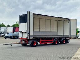 Mercedes-Benz Actros 2553 6x2 - Thermoking frigo - Loadlift +...