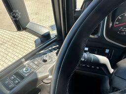Scania S500 S500 6x4 RETARDER / ontheffing 78 ton / NL...