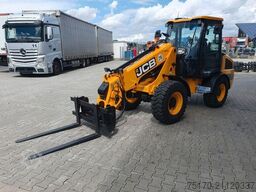 JCB TM 180 SV C / Neufahrzeug / Teleskop / Gabel