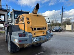 LIEBHERR L556