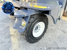 Combilift C5000XL GAS TRIPLEX 6920 FREE-LIFT CABIN
